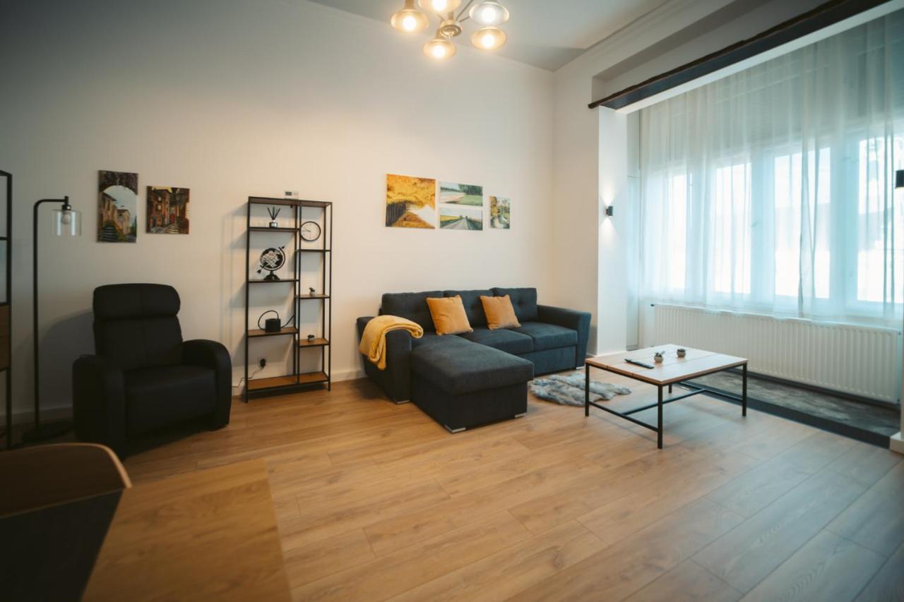 Volenter Lux Apartment Zero Байя Екстериор снимка